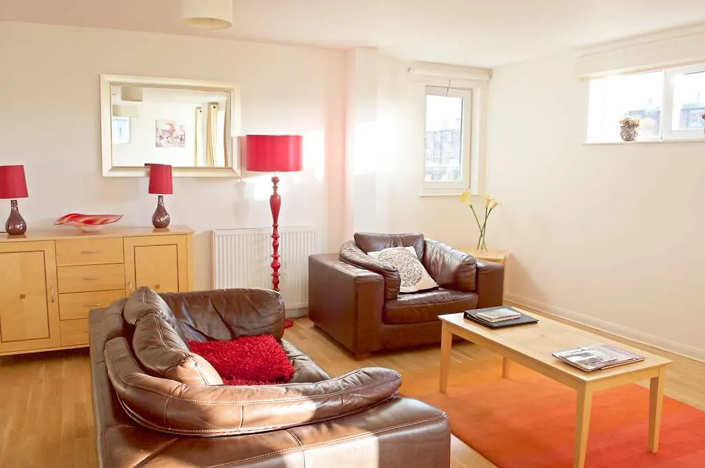 מלון Dreamhouse Edinburgh City Centre
